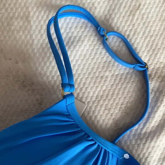 Bleu Rod Beattie Solid Twist D Cup Bikini Swim Top - Picture 9 of 13